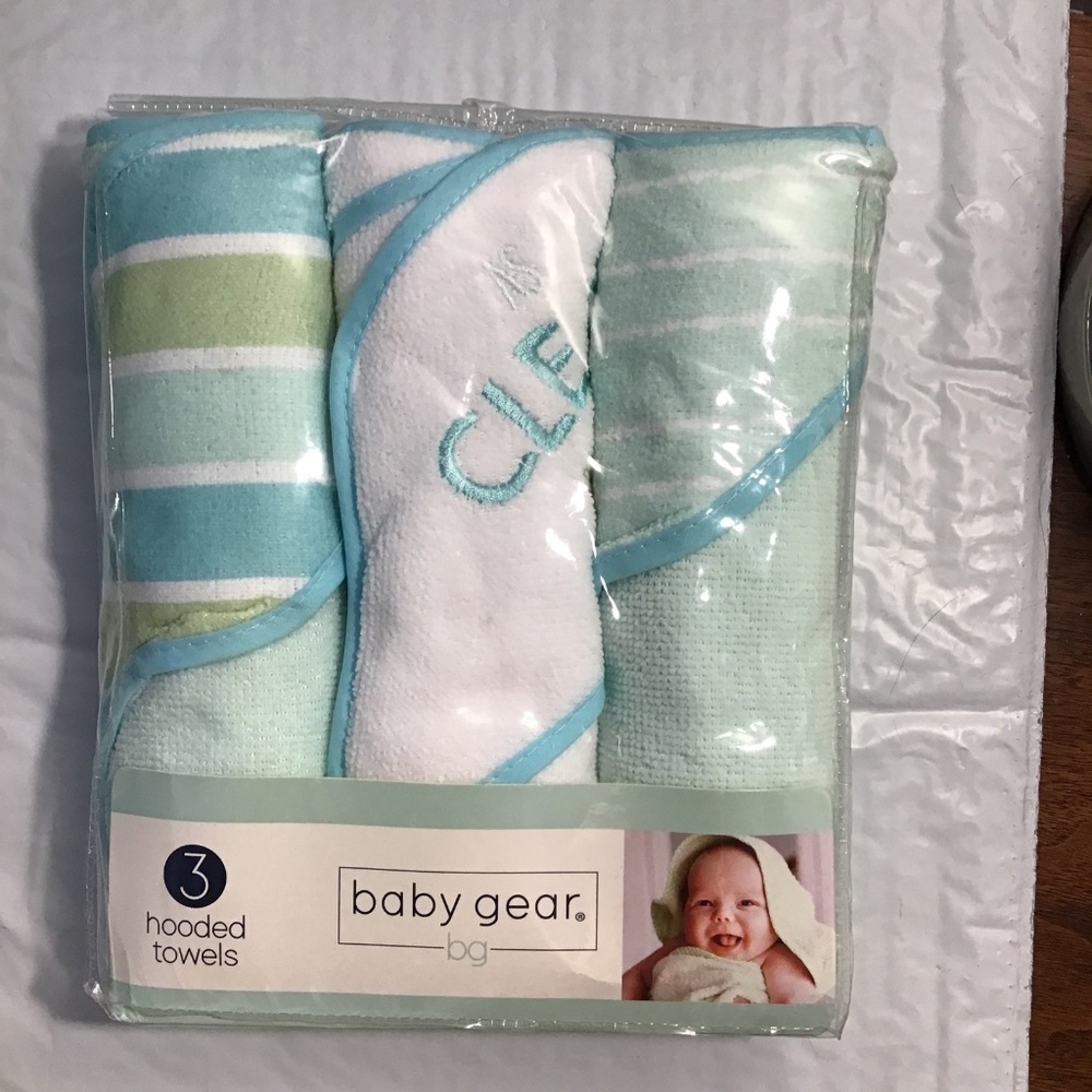 Infant hooded bath towels